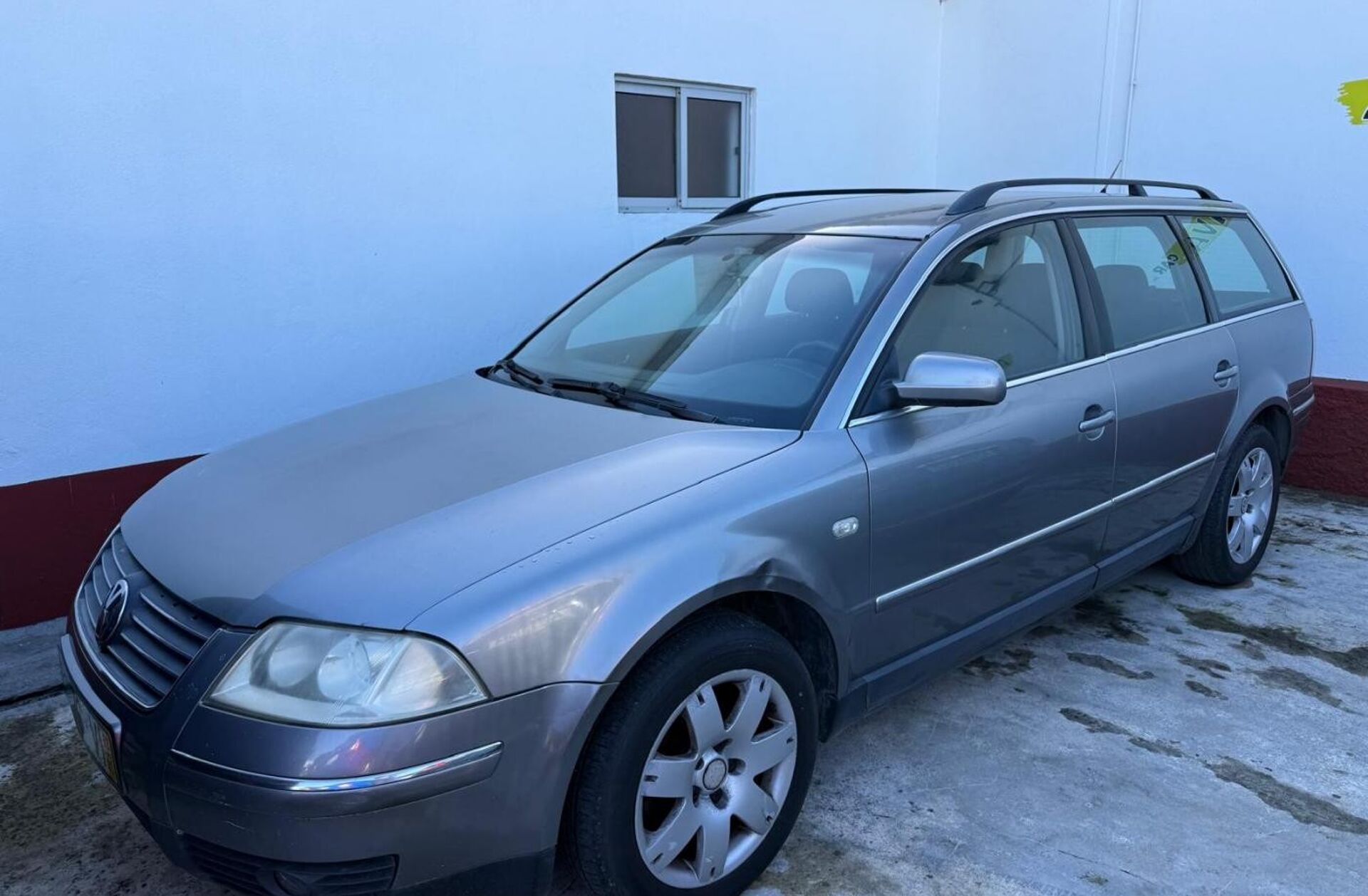 VOLKSWAGEN Passat Variant 1.6 Confortline