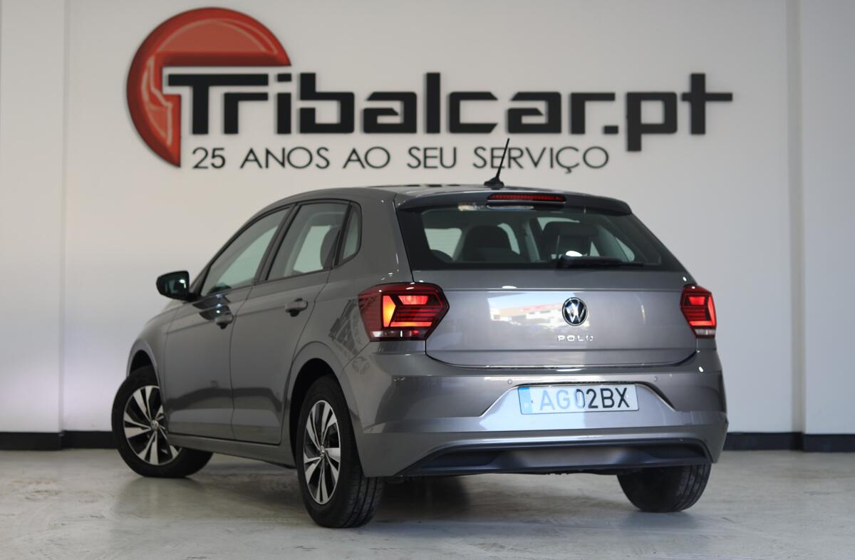 VOLKSWAGEN Polo 1.0 Confortline