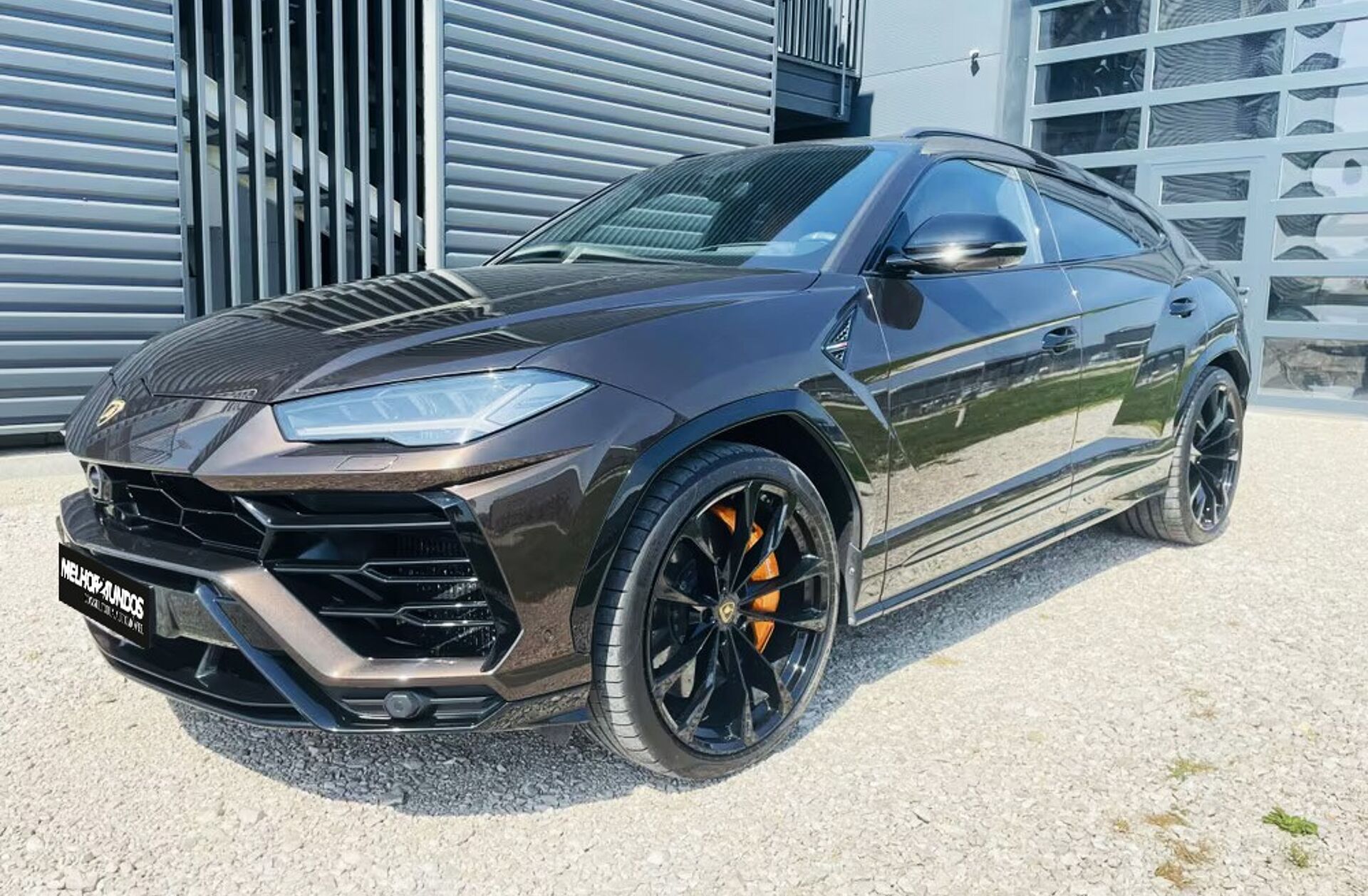 LAMBORGHINI Urus 4.0 V8