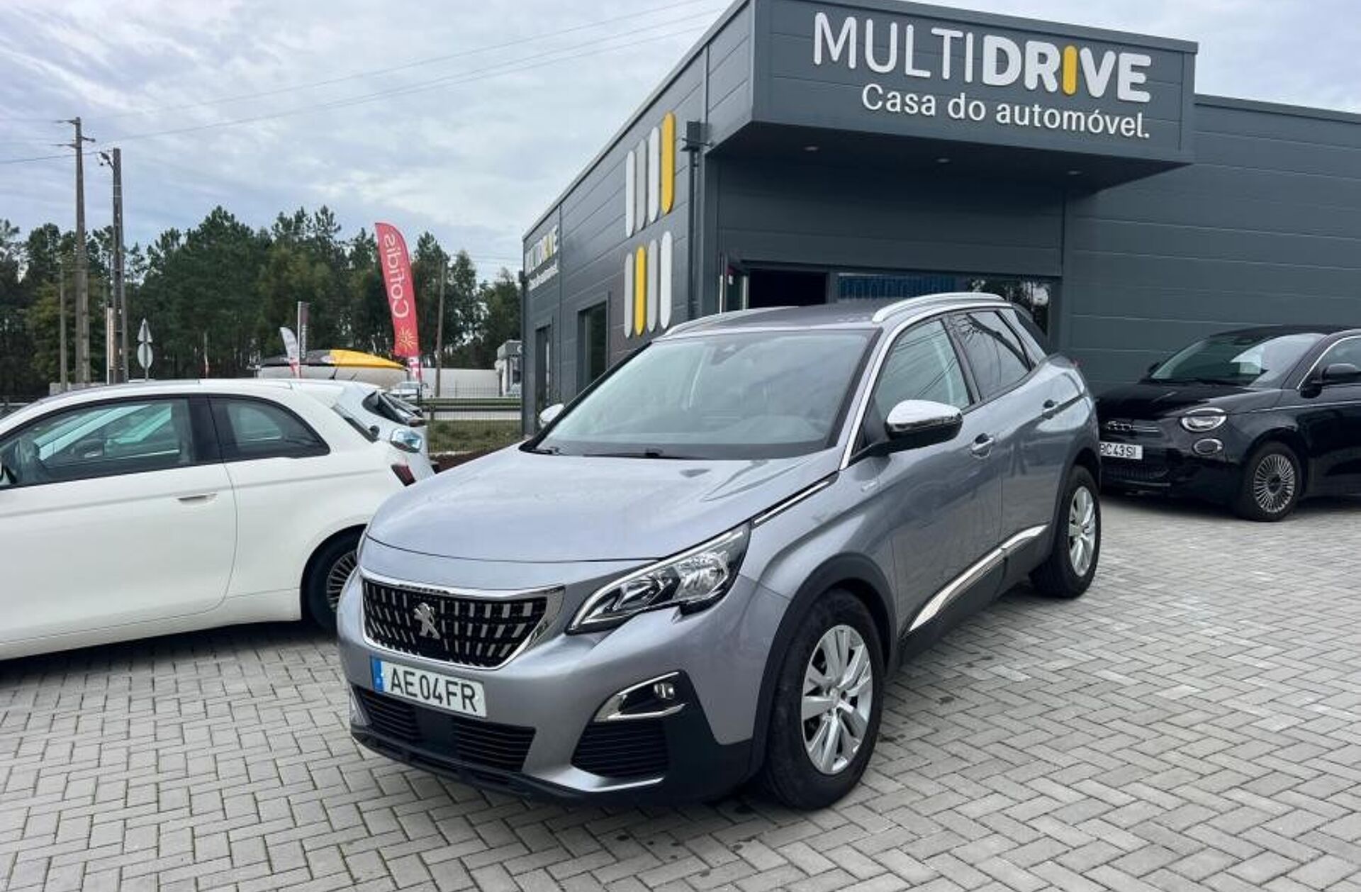 PEUGEOT 3008 1.5 BlueHDi Active