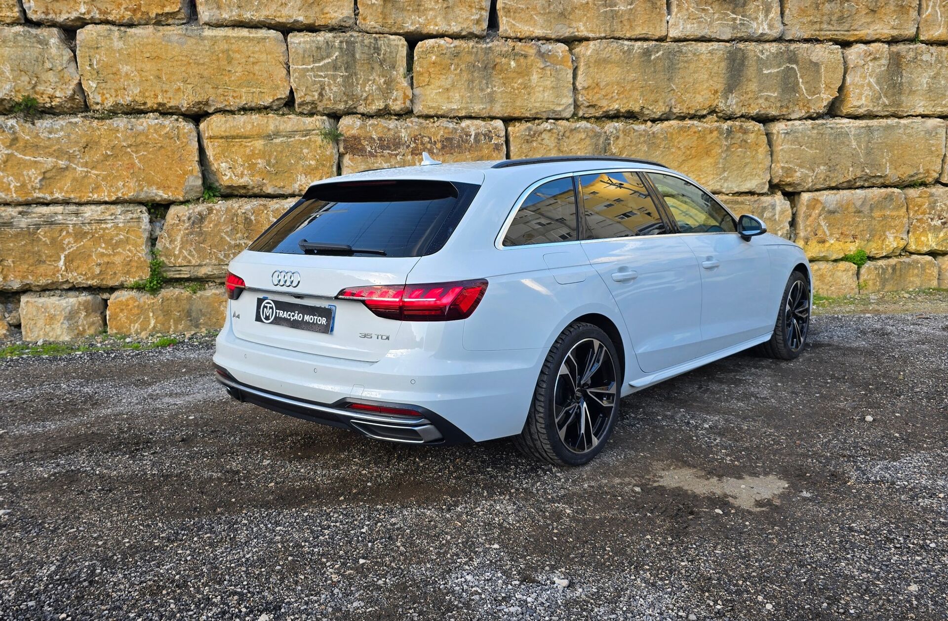 AUDI A4 35 TDI S tronic