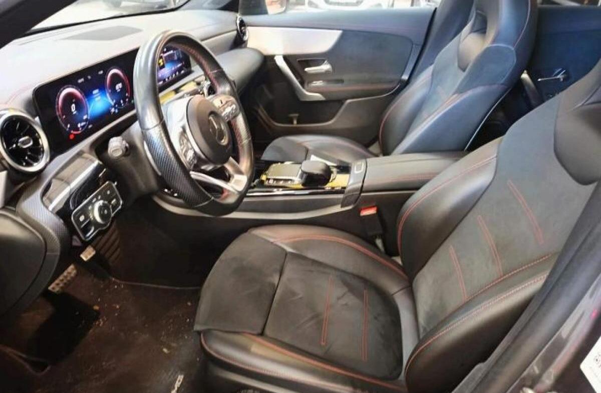 MERCEDES Classe CLA CLA 180 d AMG Line Aut.