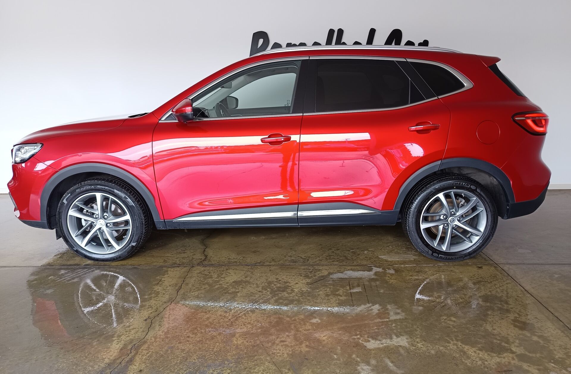 MG EHS 1.5 T-GDI Plug-in Hybrid Luxury