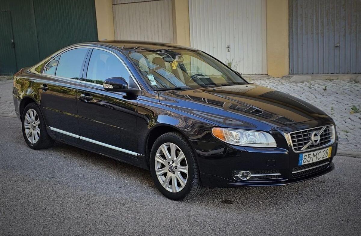 VOLVO S80 2.0 D3 Momentum