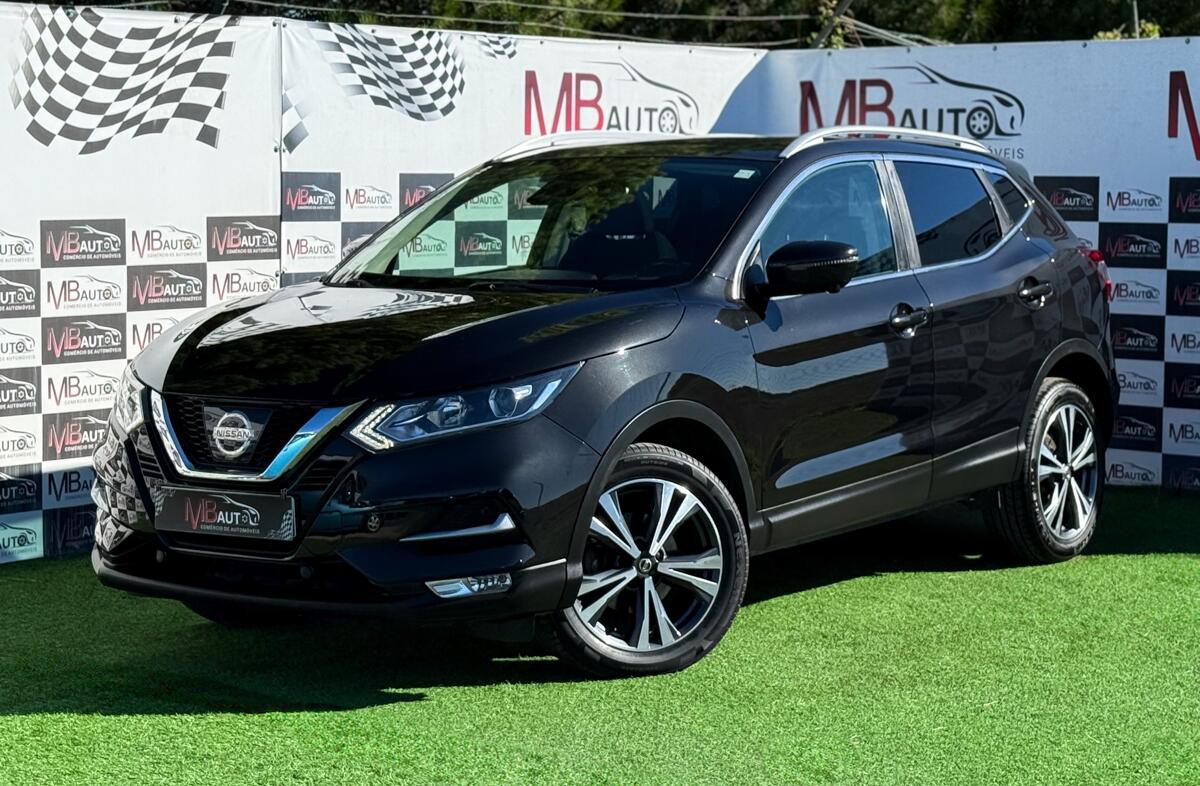 NISSAN Qashqai 1.5 dCi N-Connecta