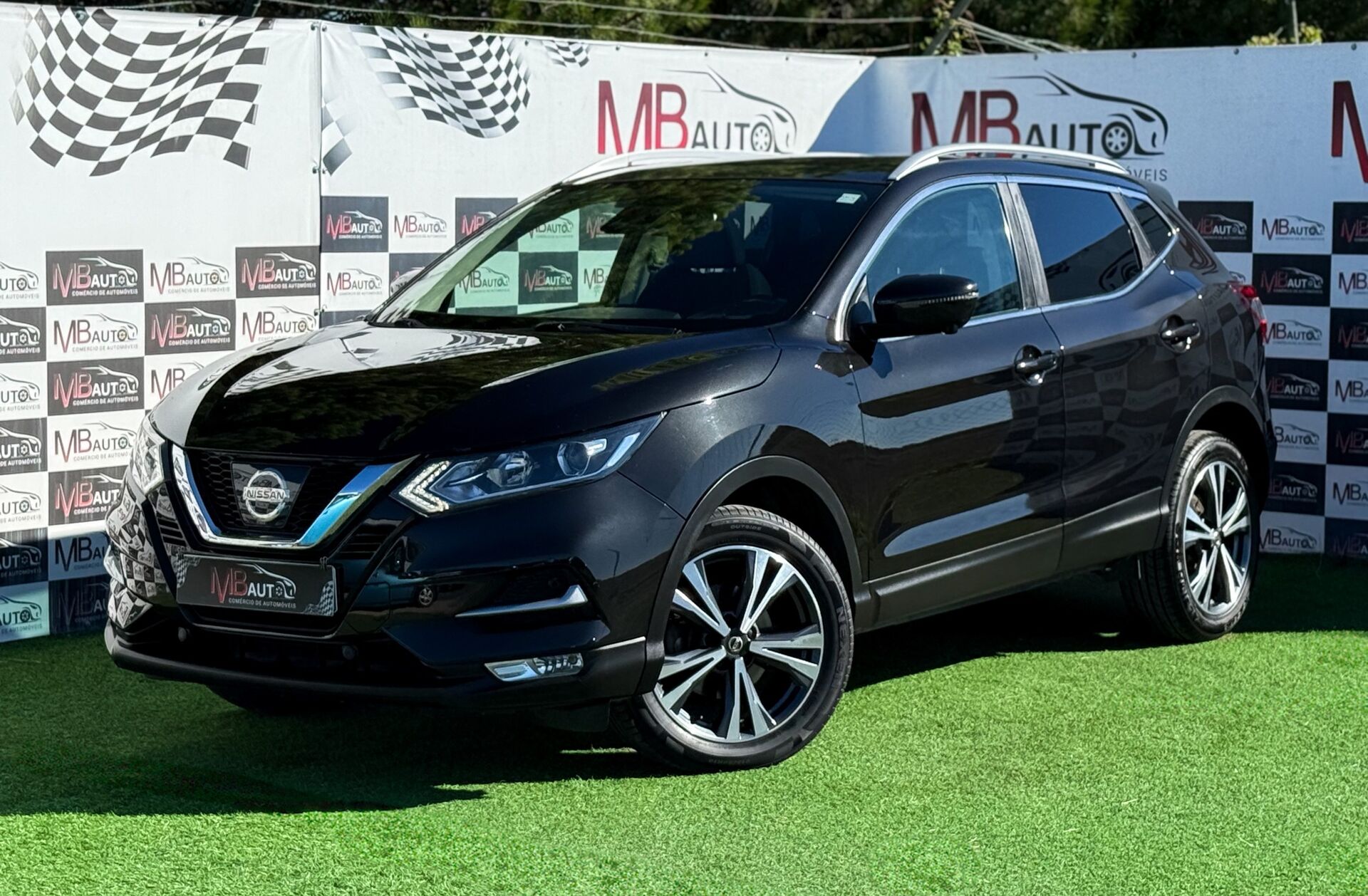 NISSAN Qashqai 1.5 dCi N-Connecta