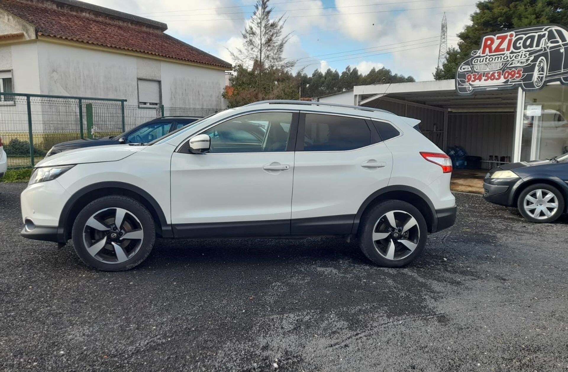 NISSAN Qashqai 1.6 dCi N-Connecta