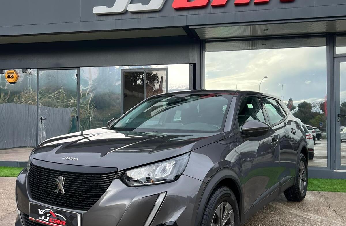 PEUGEOT 2008 1.5 BlueHDi Active Pack