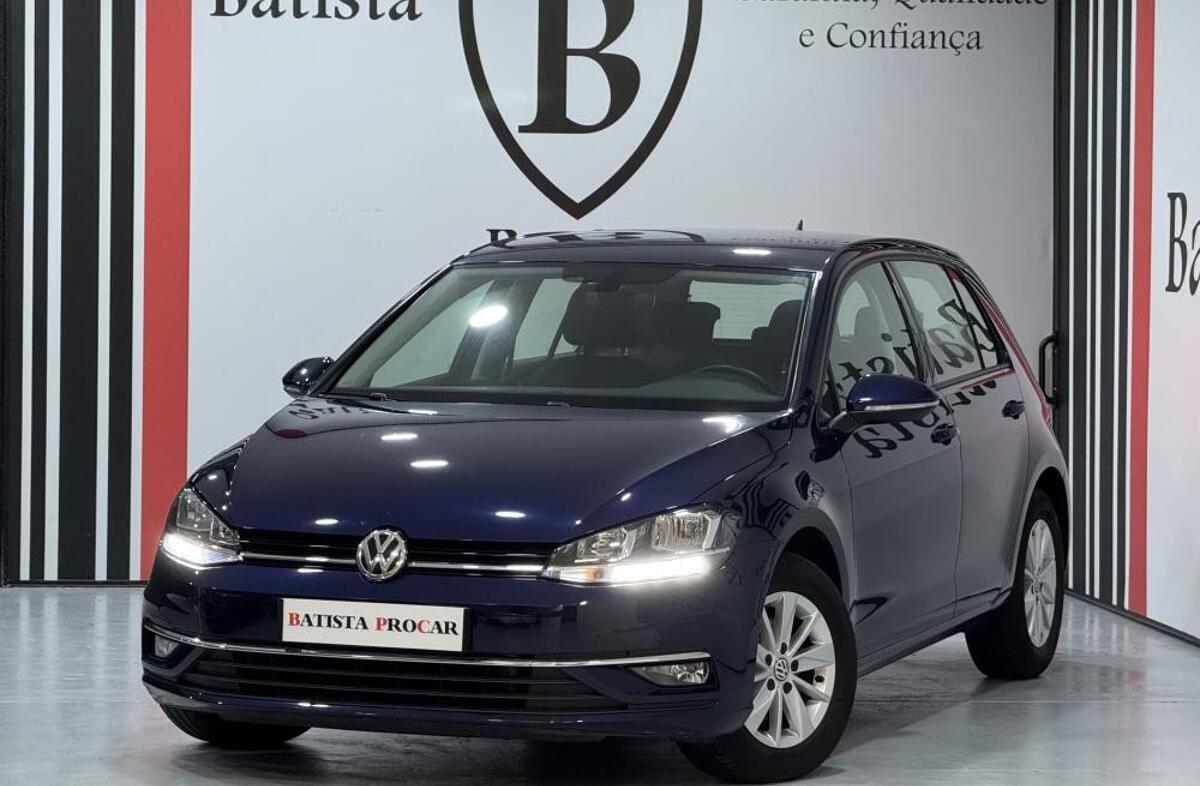 VOLKSWAGEN Golf 1.0 TSI