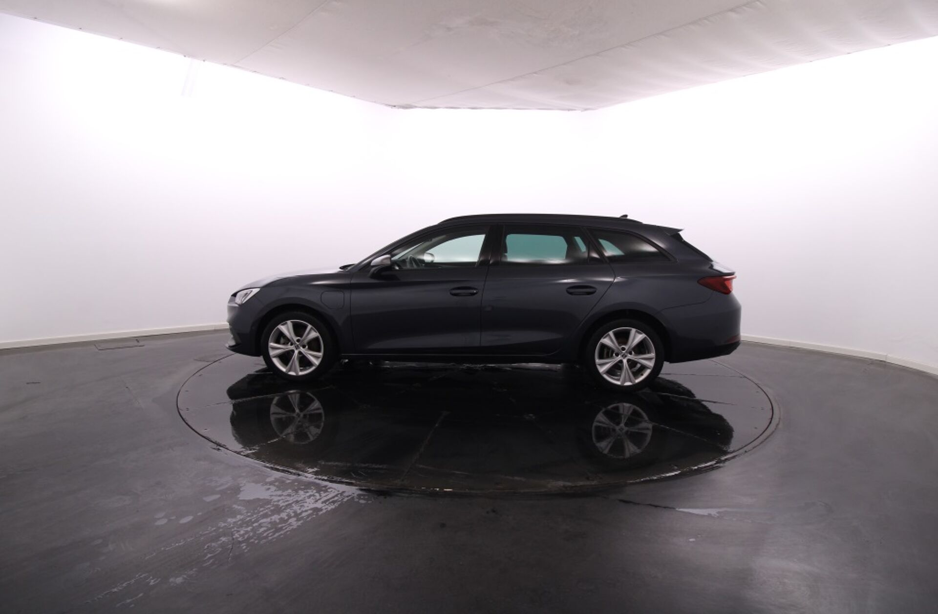 SEAT Leon ST 1.4 e-Hybrid FR DSG