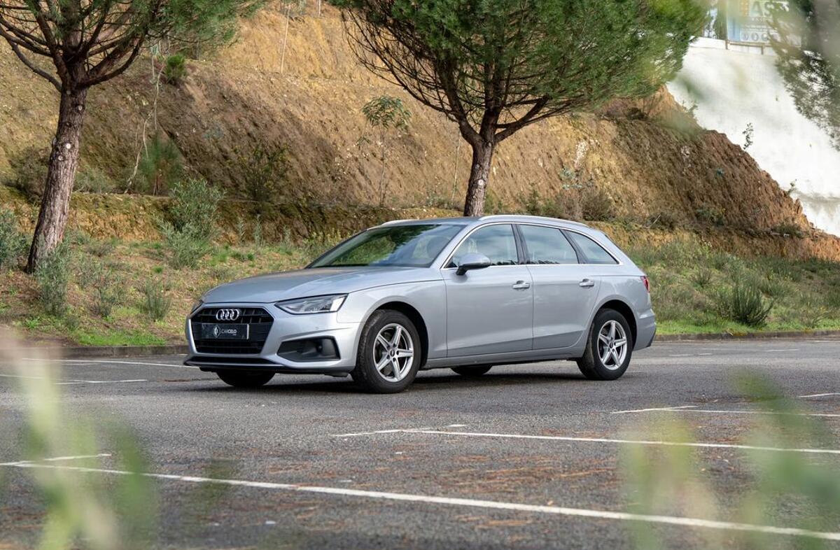 AUDI A4 35 TDI S tronic