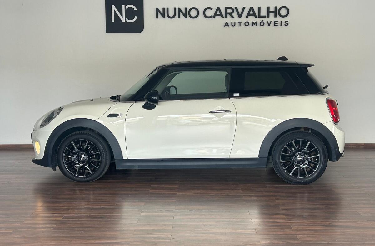 MINI Mini Cooper D Auto