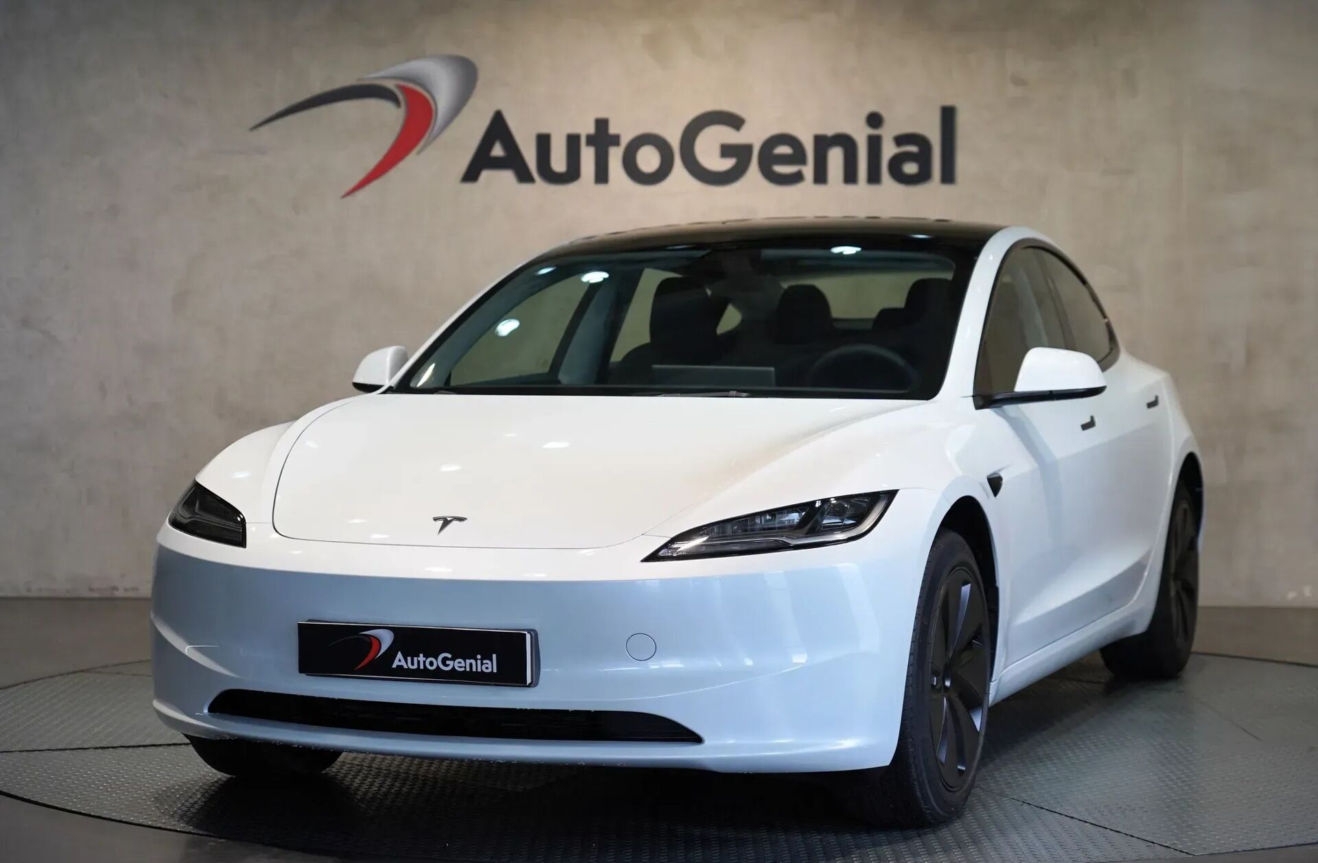 TESLA Model 3 Tração Traseira Premium