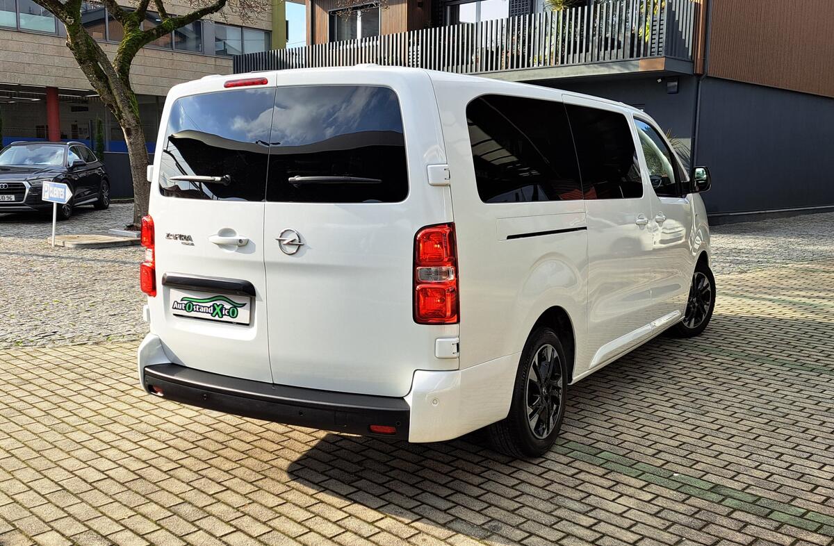 OPEL Vivaro 1.5 CDTi L3H1 Esse.Inc