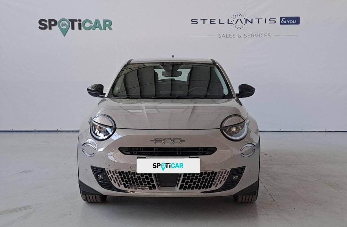 FIAT 600 1.2 Hybrid