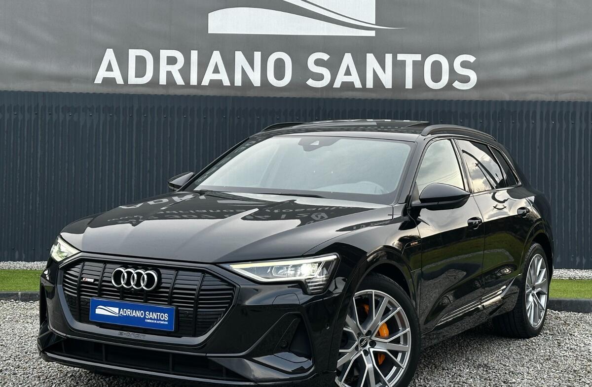 AUDI e-tron 55 quattro Advanced