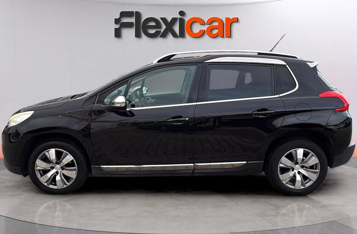 PEUGEOT 2008 1.6 BlueHDi Allure