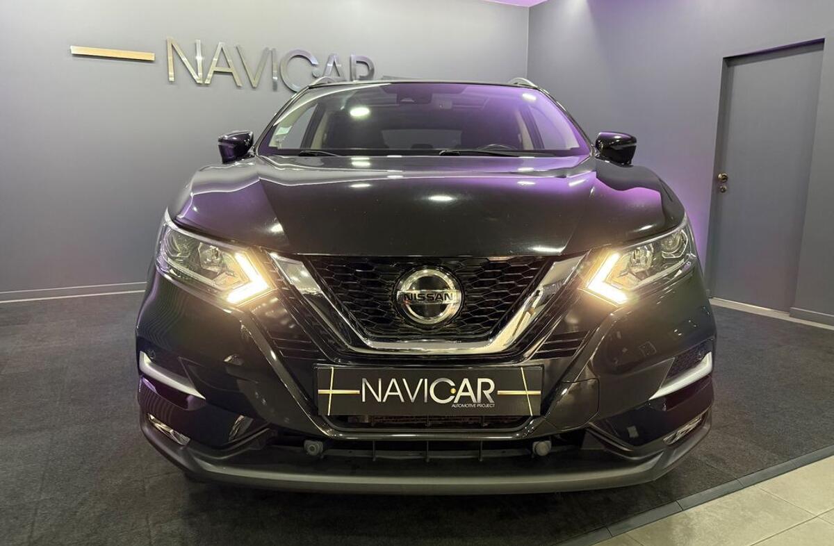 NISSAN Qashqai 1.2 DIG-T N-Connecta Led