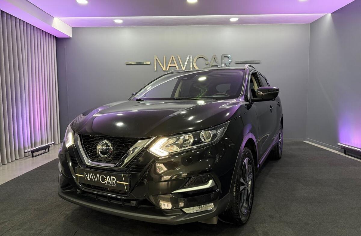 NISSAN Qashqai 1.2 DIG-T N-Connecta Led