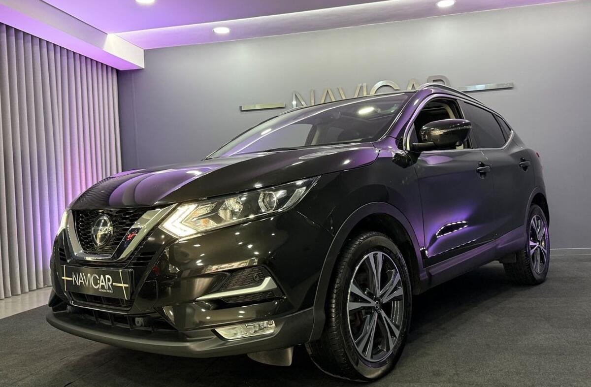 NISSAN Qashqai 1.2 DIG-T N-Connecta Led