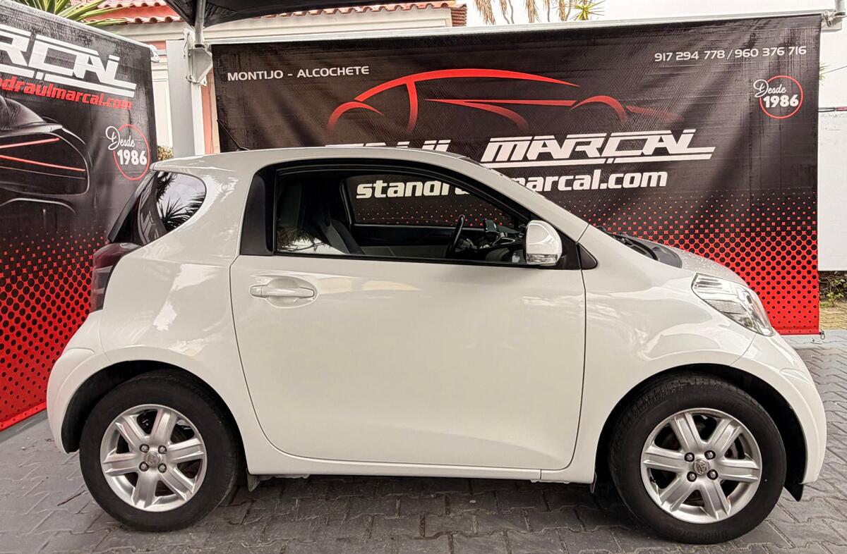 TOYOTA IQ 1.0 VVT-i 2