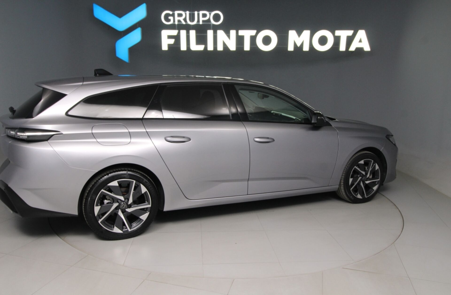 PEUGEOT 308 SW 1.2 PureTech Allure EAT8