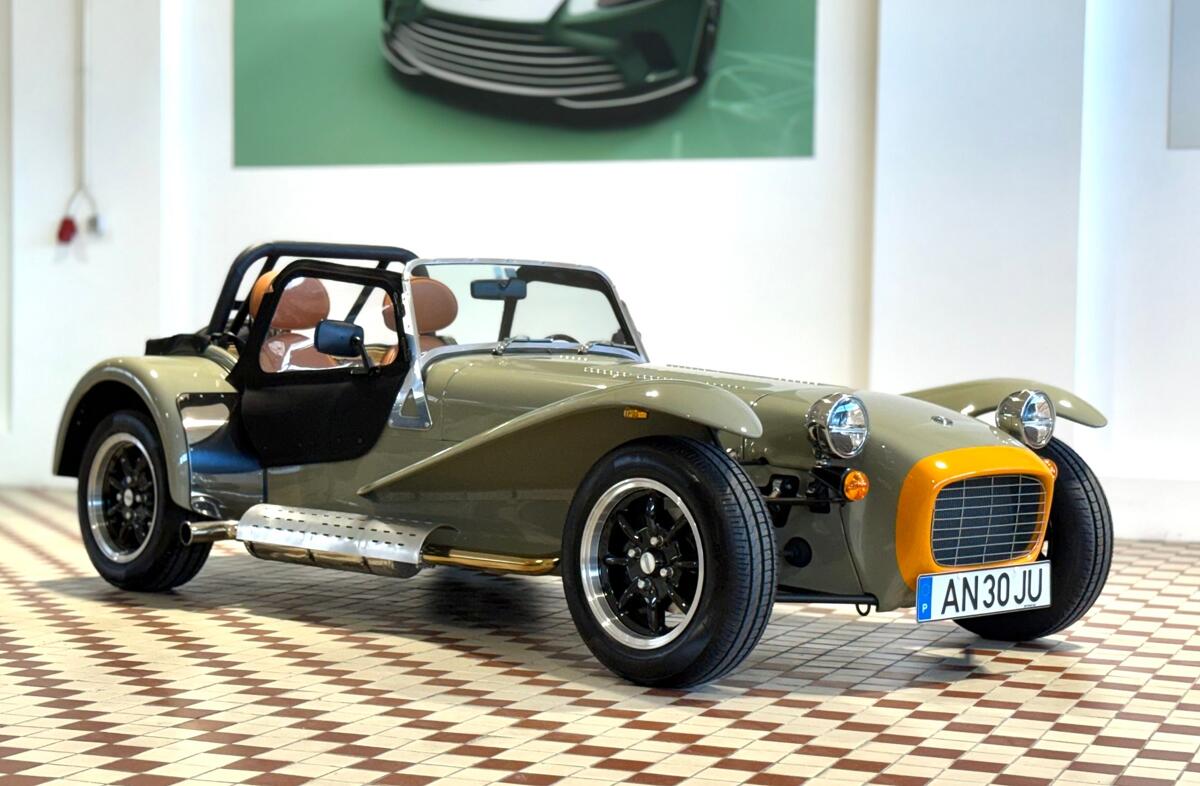 CATERHAM Seven 275