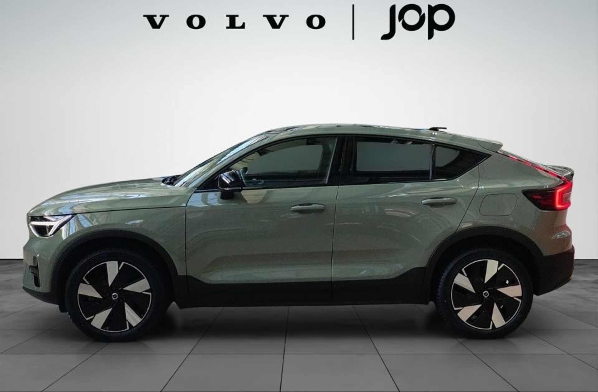 VOLVO C40 Recharge Extended Range Plus