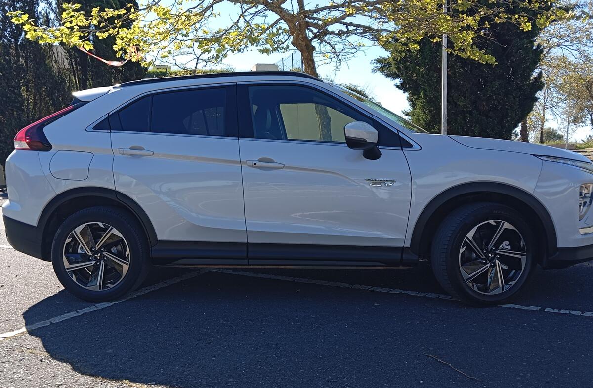MITSUBISHI Eclipse Cross 2.4 PHEV eMotion