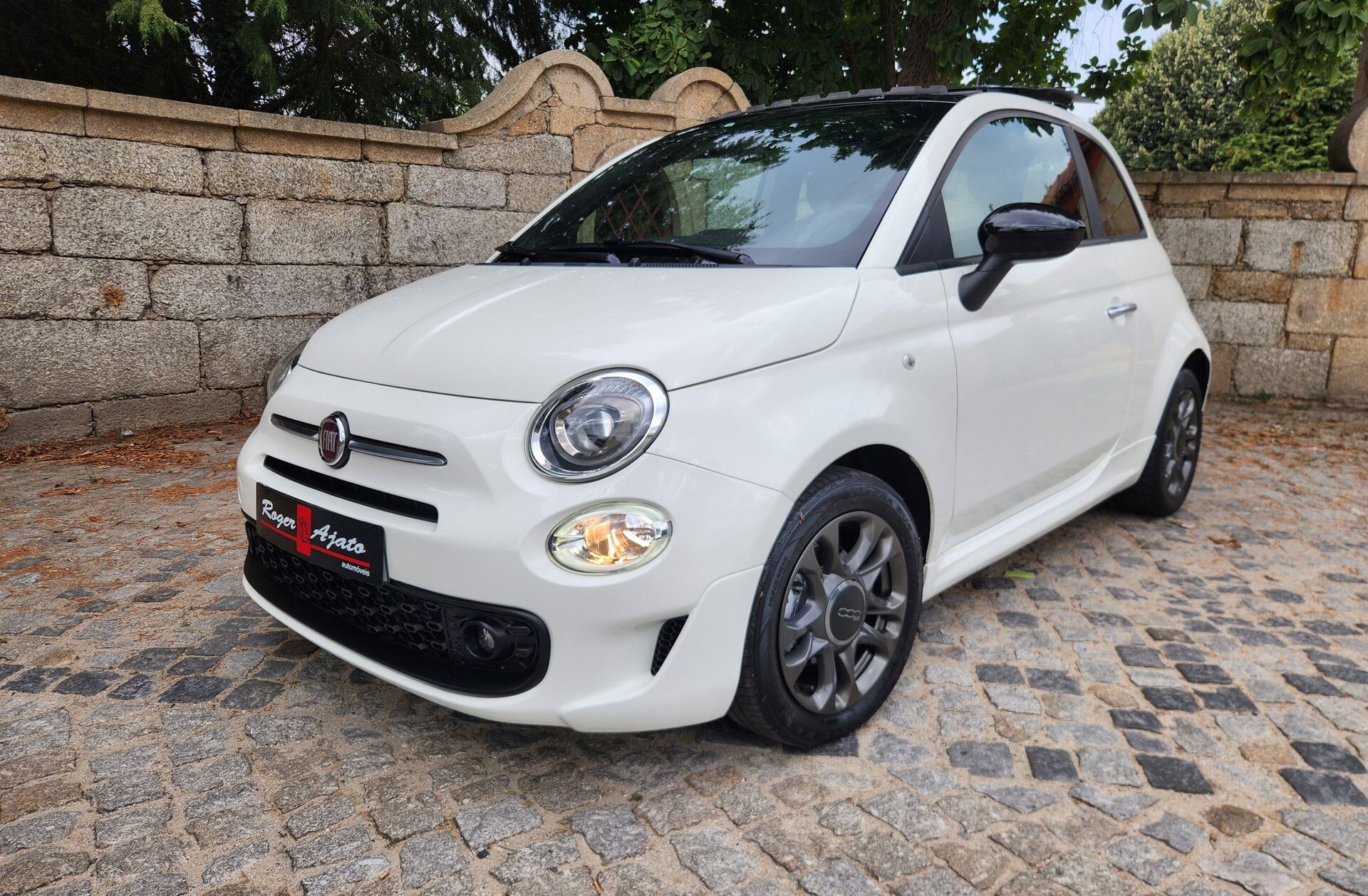 FIAT 500 1.0 Hybrid Connect