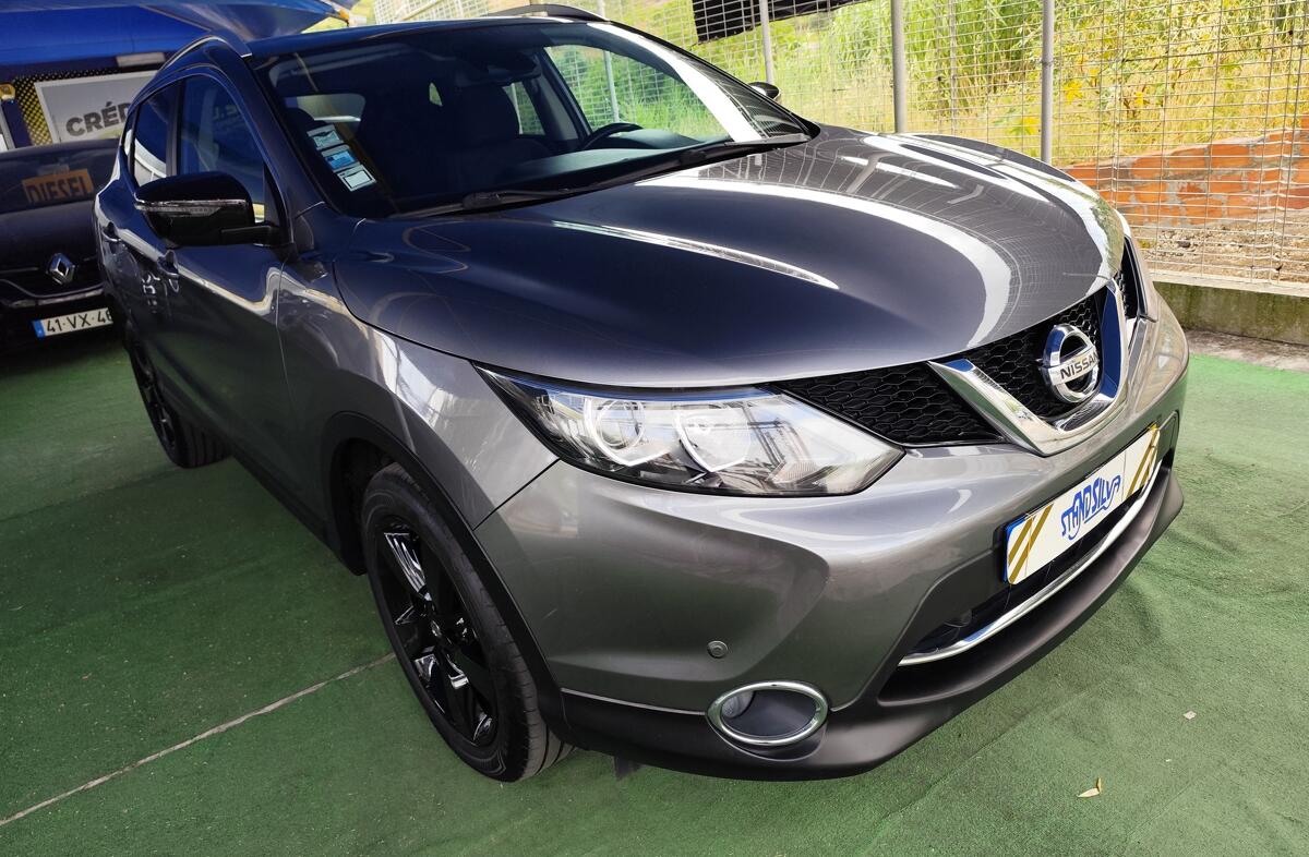 NISSAN Qashqai 1.6 dCi Tekna 19 Alcantara