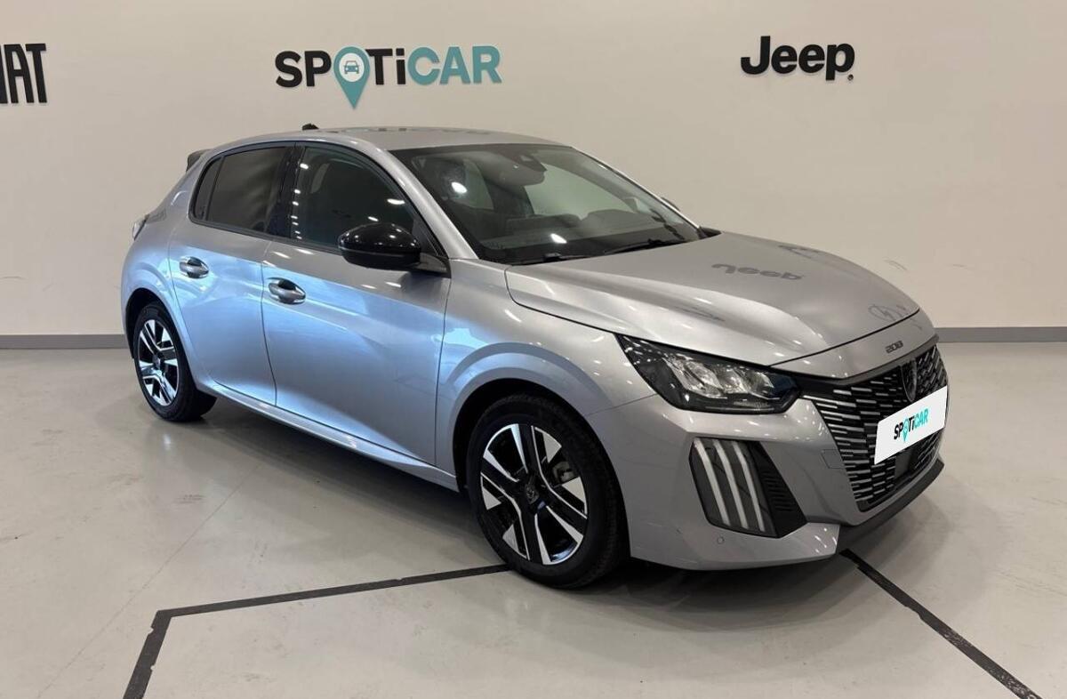 PEUGEOT 208 1.2 Hybrid Allure e-DCS6