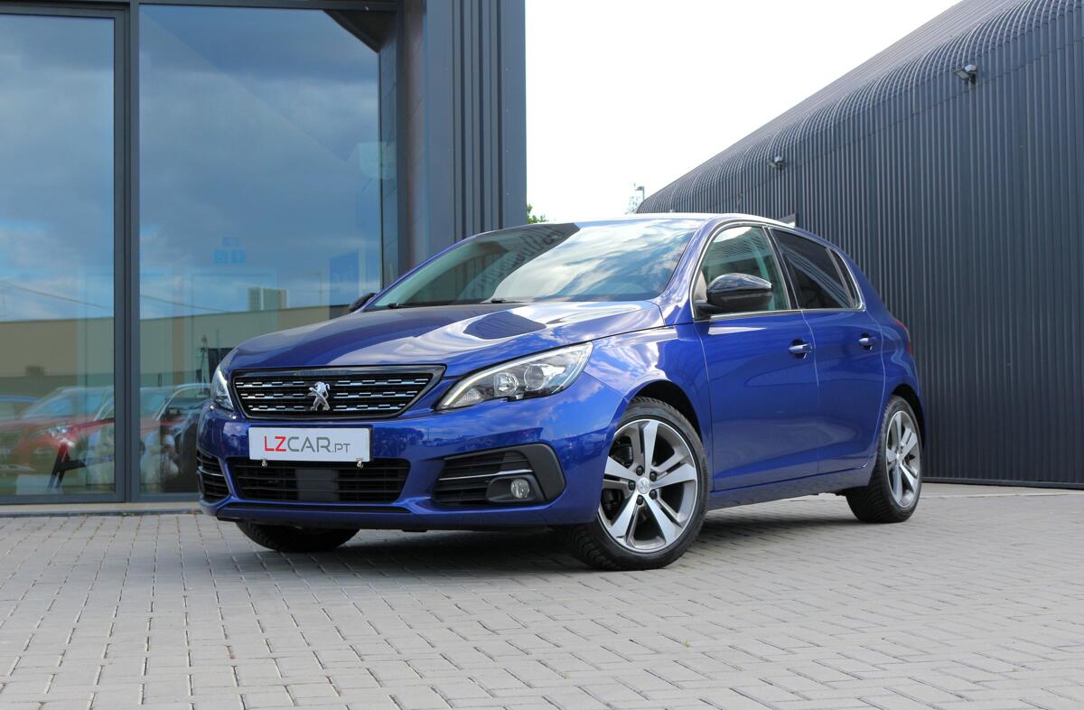 PEUGEOT 308 1.2 PureTech Allure