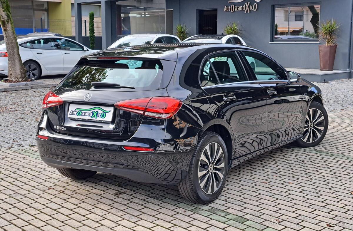 MERCEDES Classe A A 250 e Style Plus