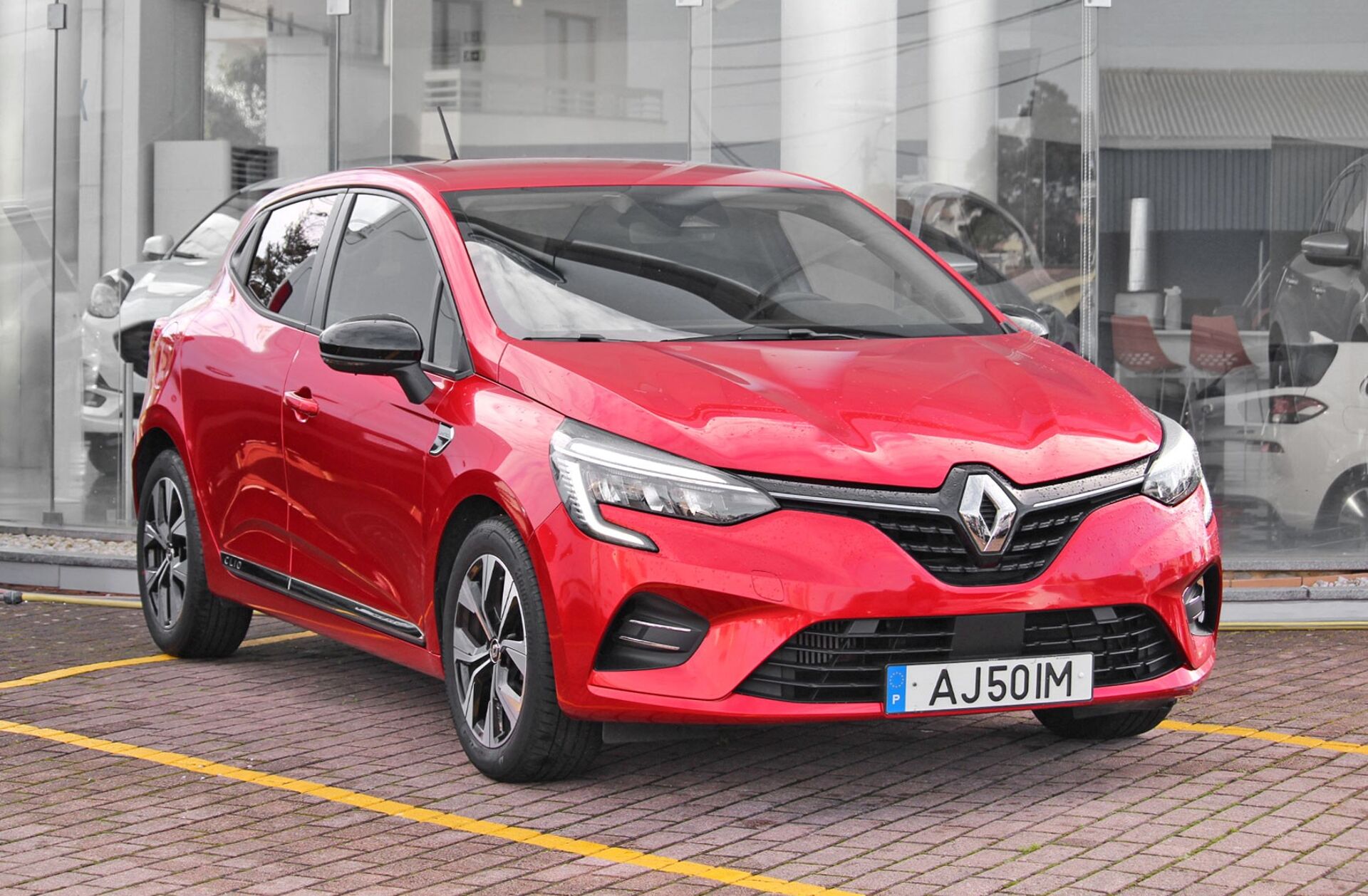RENAULT Clio 1.0 TCe Limited
