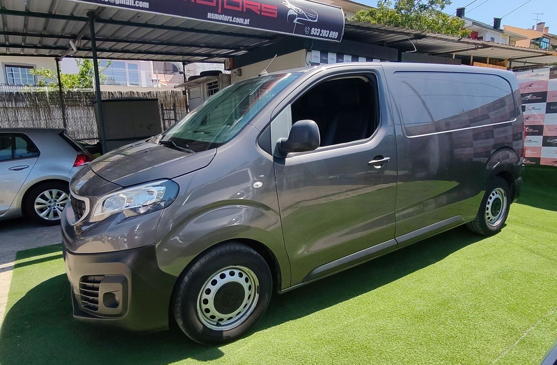 PEUGEOT Expert 1.5 BlueHDi L2H1 Pro Standard