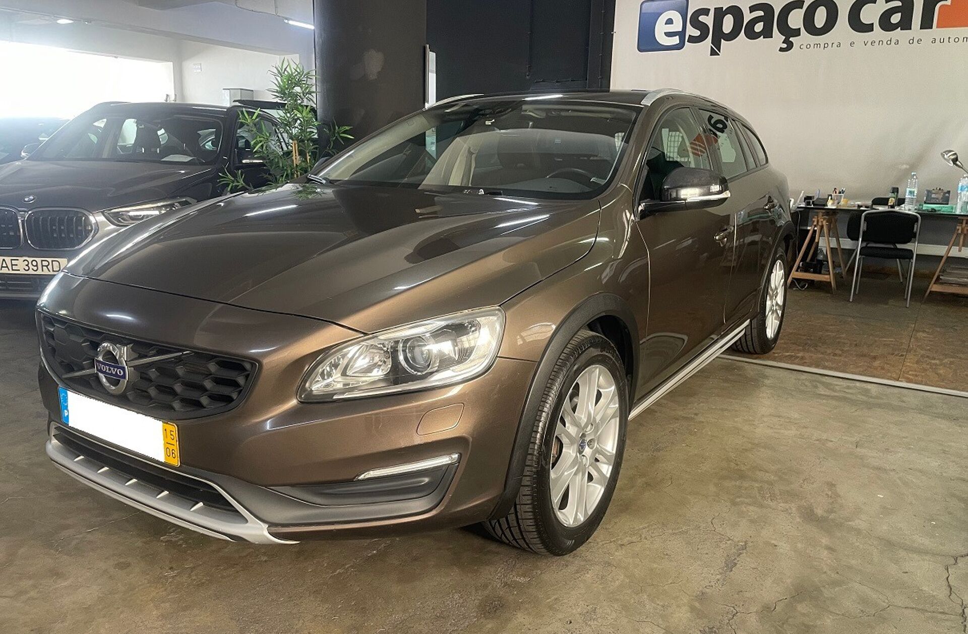 VOLVO V60 2.0 D3 Momentum Geartronic