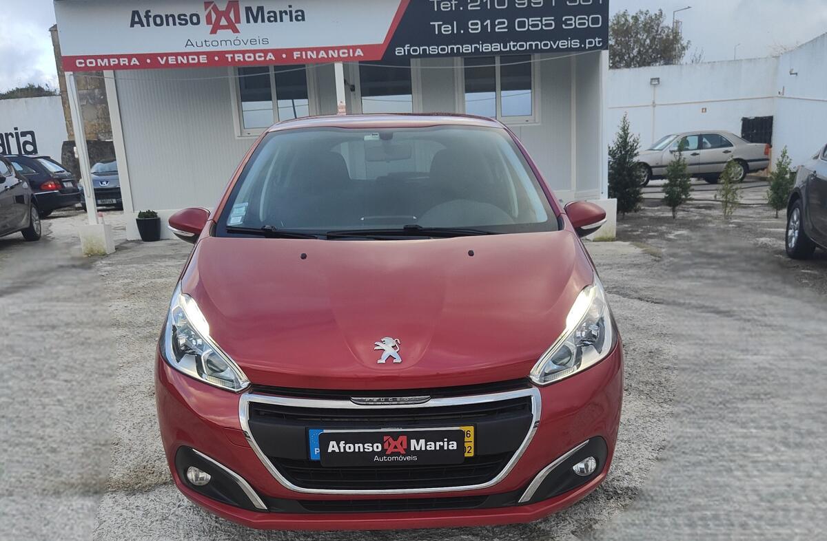 PEUGEOT 208 1.6 BlueHDi Style