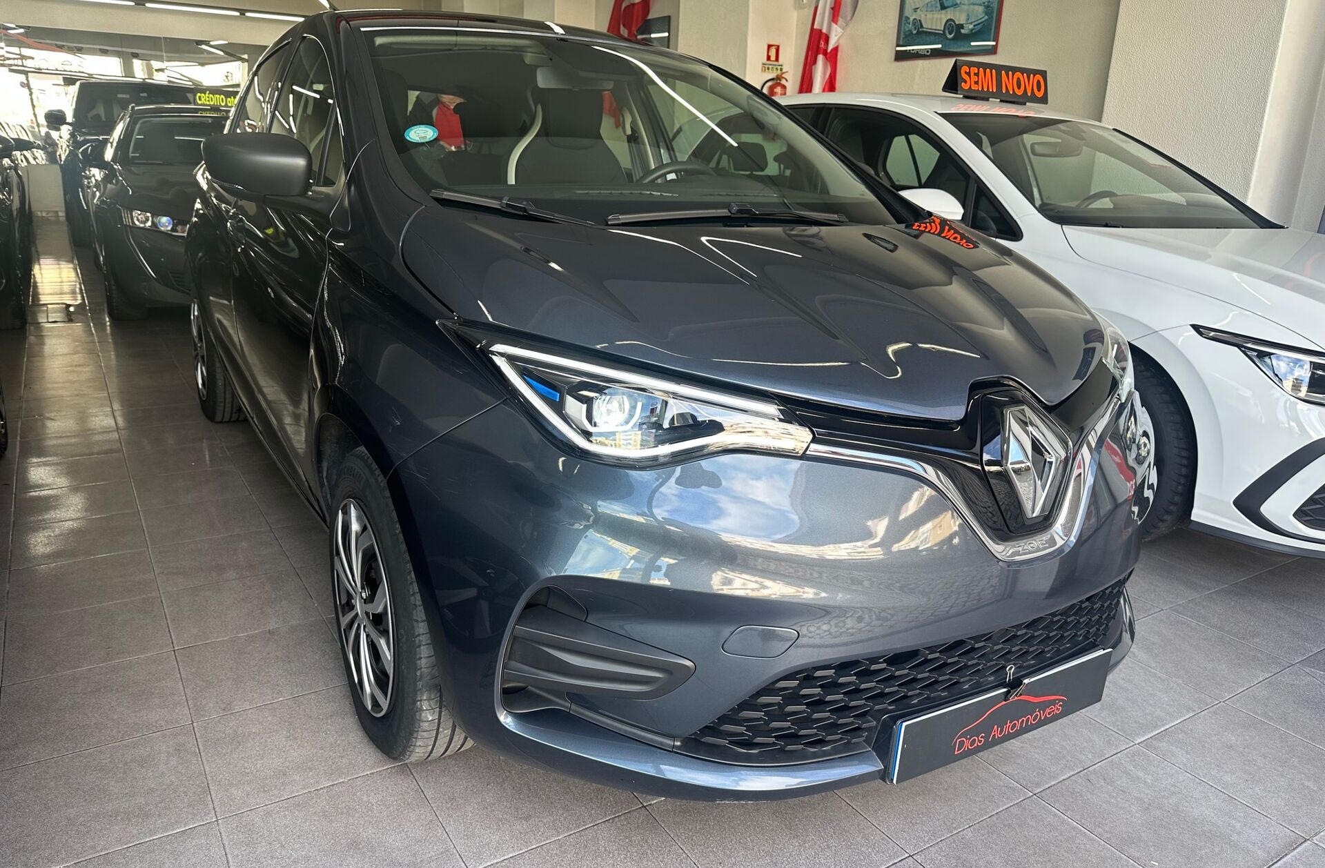 RENAULT ZOE Limited 50