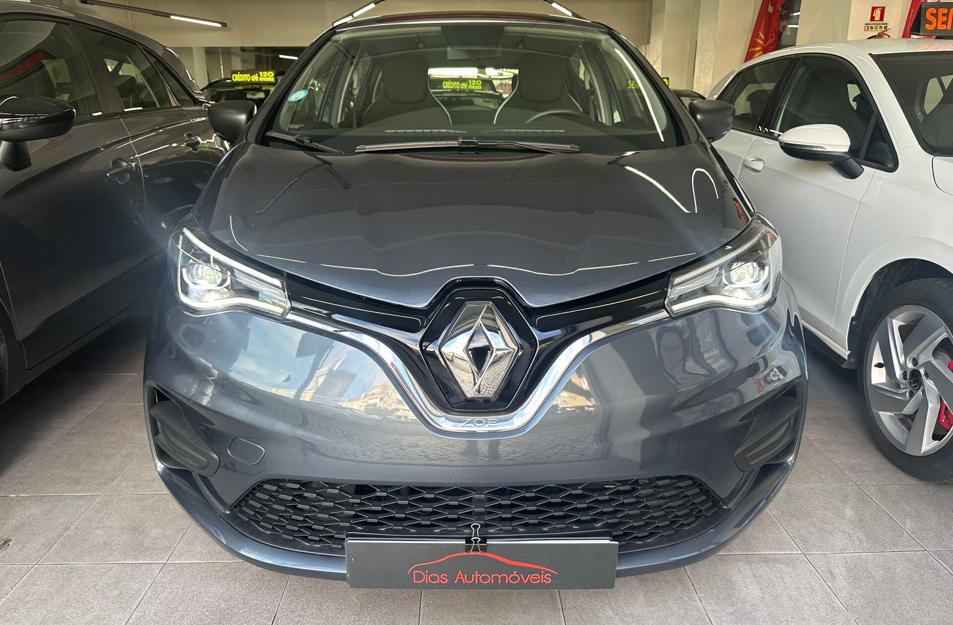 RENAULT ZOE Limited 50