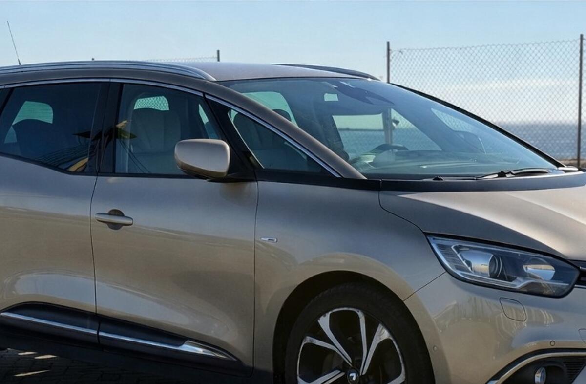 RENAULT Scénic 1.7 Blue dCi Bose Edition EDC