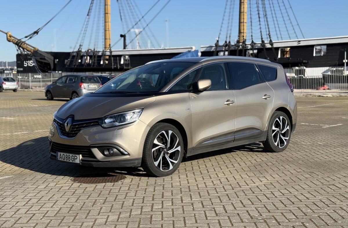 RENAULT Scénic 1.7 Blue dCi Bose Edition EDC