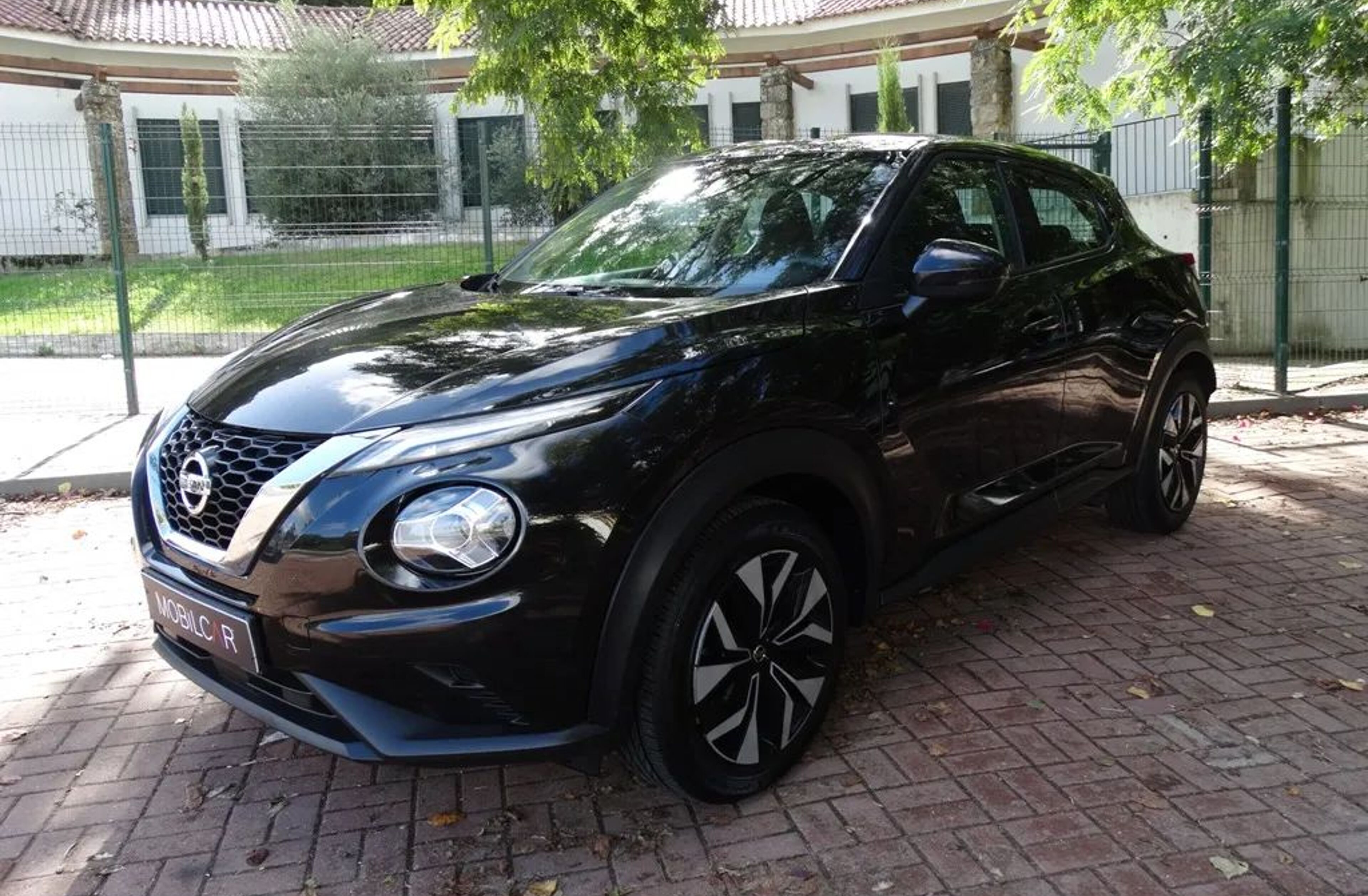 NISSAN Juke 1.0 DIG-T N-Connecta DCT