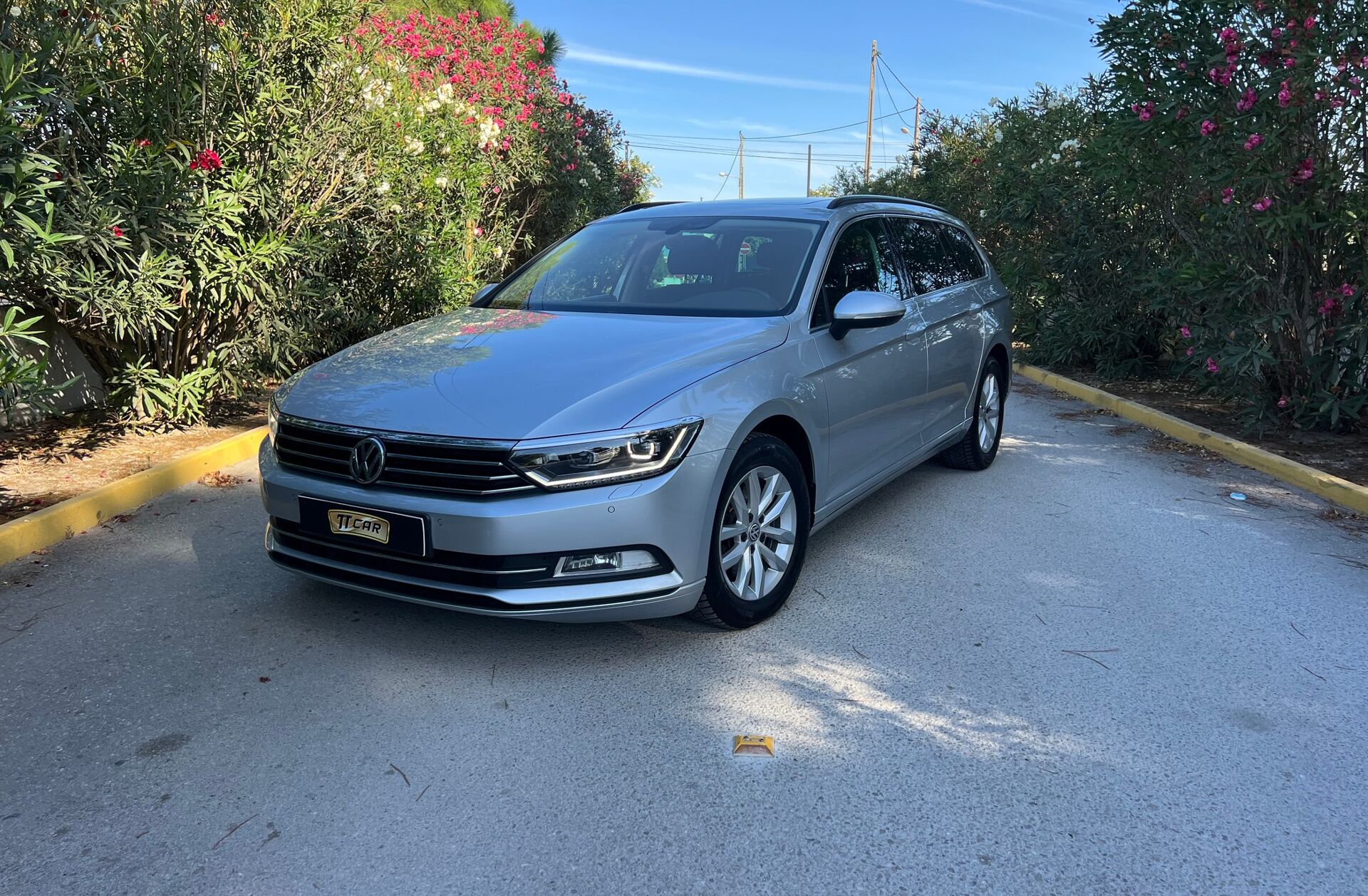 VOLKSWAGEN Passat 1.6 TDI DSG