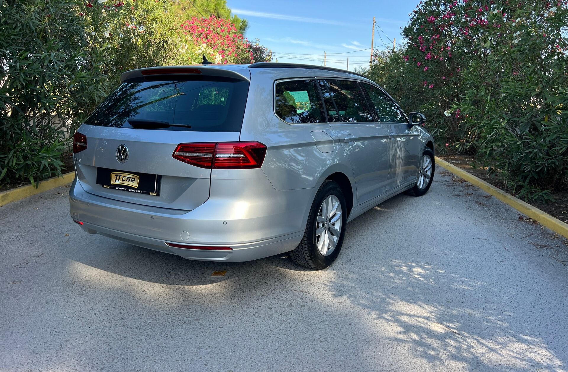 VOLKSWAGEN Passat 1.6 TDI DSG
