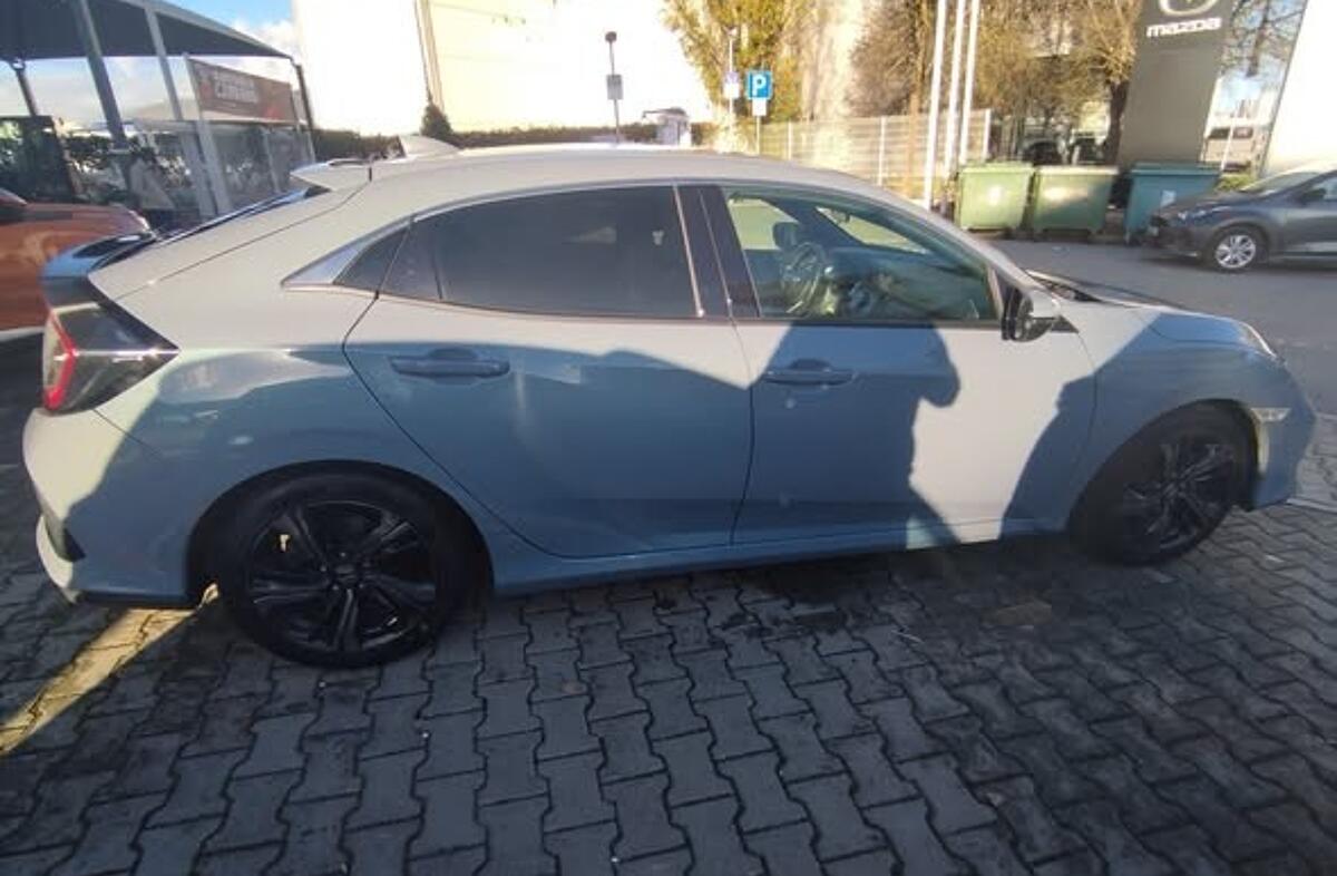 HONDA Civic 1.0 i-VTEC Executive Premium