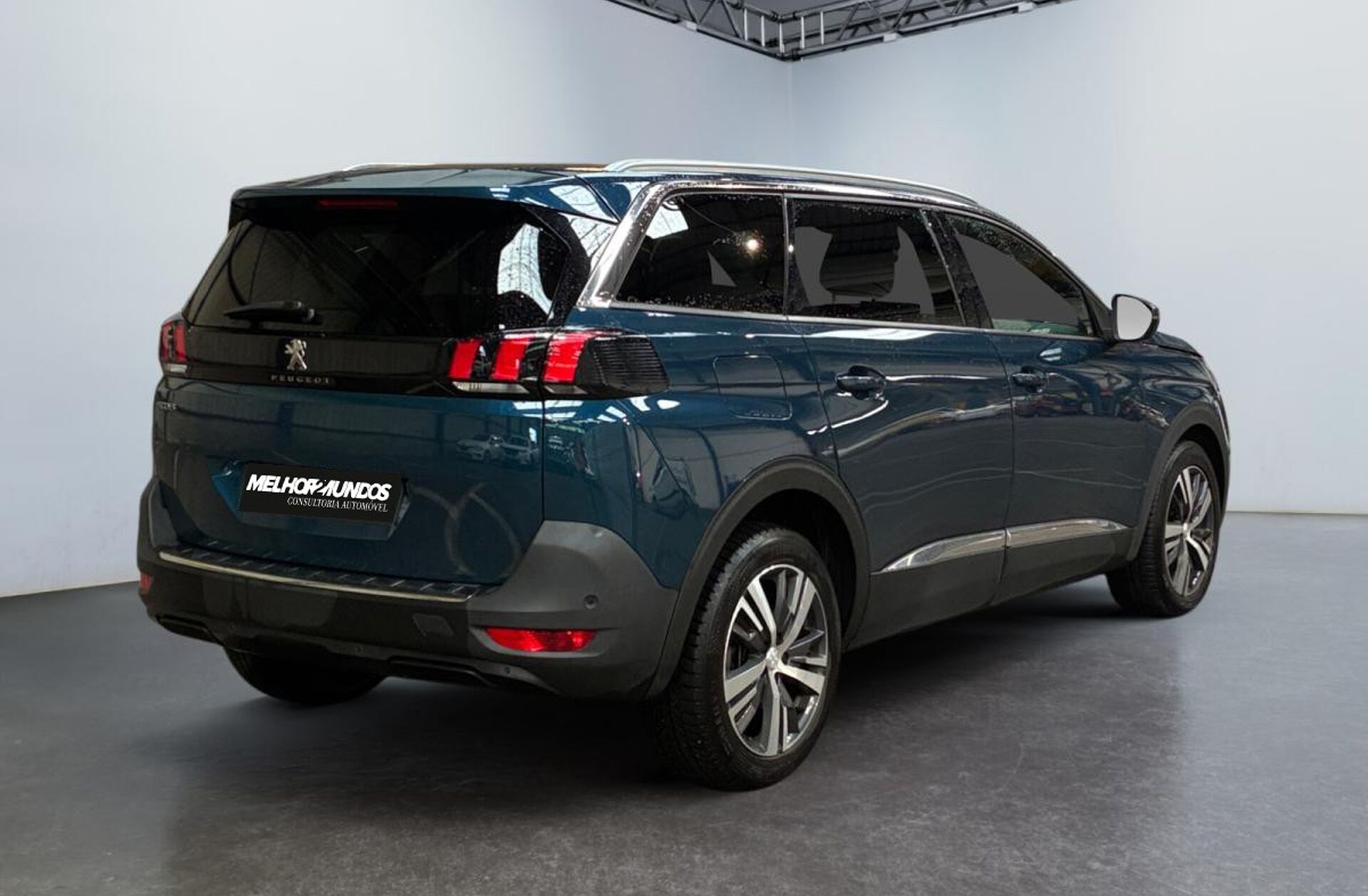 PEUGEOT 5008 1.5 BlueHDi Allure Pack EAT8