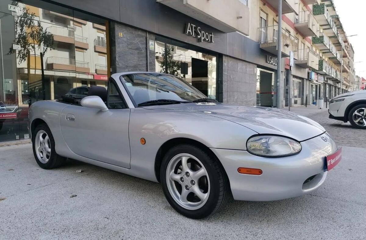 MAZDA MX-5 1.8 16V