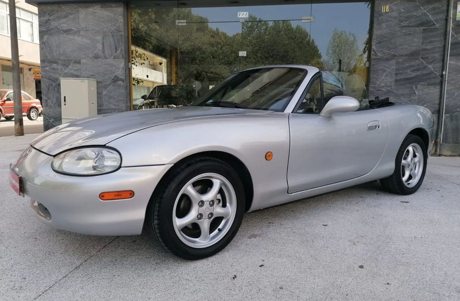 MAZDA MX-5 1.8 16V