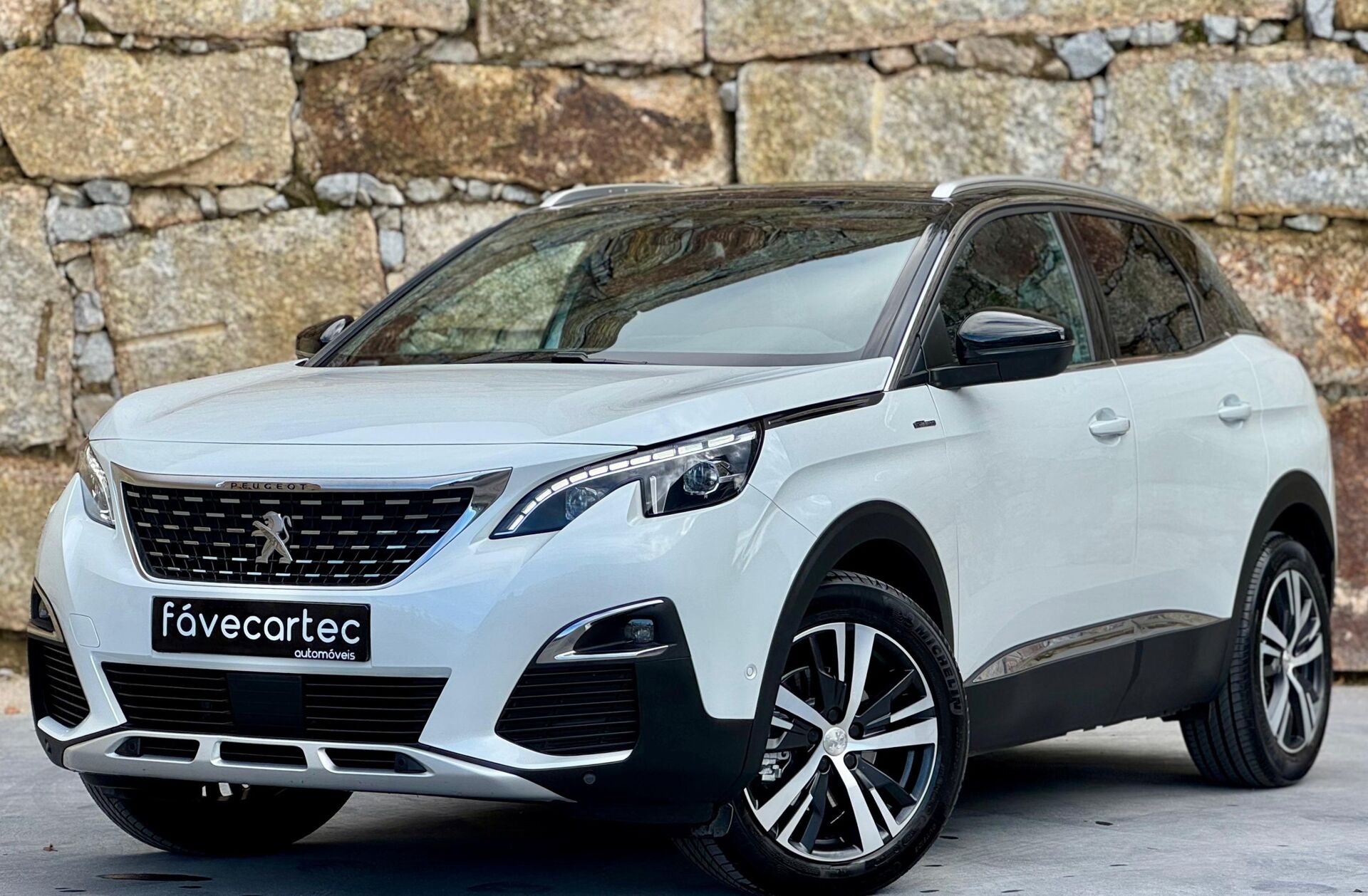 PEUGEOT 3008 1.2 PureTech GT Line